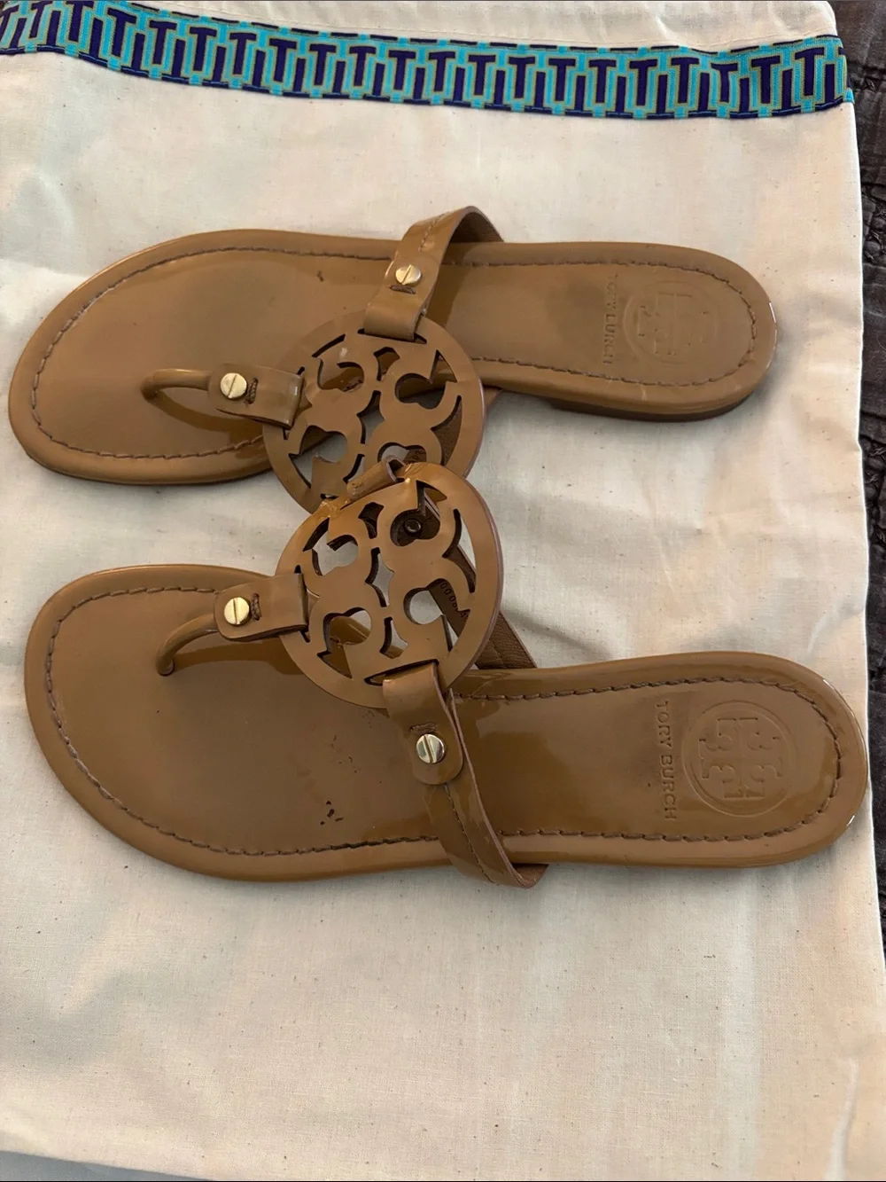 Tory Burch Tan Leather Logo Thong Sandals - Picture 3 of 3
